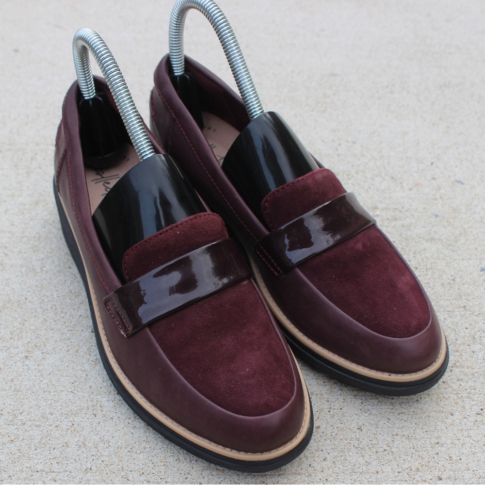 Clarks Women's Sharon Gracie Burgundy Combi Penny Loafer Shoes Sz 6